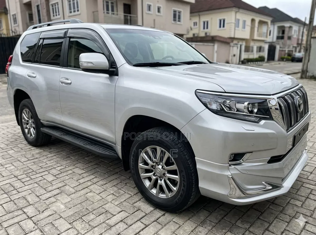 Toyota Land Cruiser Prado 4.0 V6 Dual VVT-i 2014 Silver