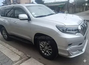 Toyota Land Cruiser Prado 4.0 V6 Dual VVT-i 2014 Silver