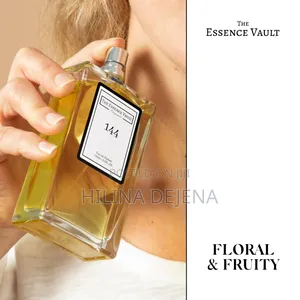The Essence Perfume No 144 La Vie Est Belle