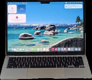 New Laptop Apple MacBook Pro M1 16GB AMD A10 SSD 256GB
