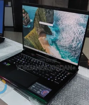 New Laptop MSI Raider GE68HX 13VI-202US 32GB Intel Core i9 SSD 1T