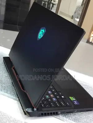New Laptop MSI Raider GE68HX 13VI-202US 32GB Intel Core i9 SSD 1T