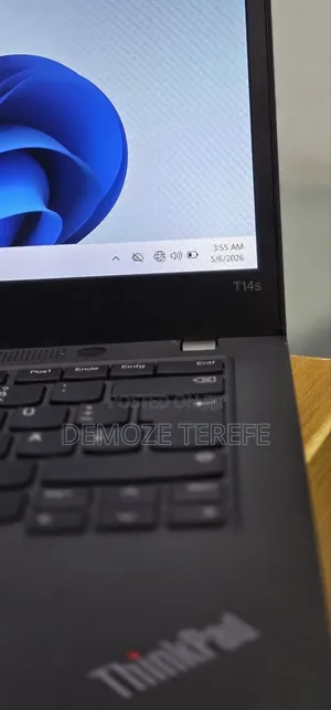 New Laptop Lenovo ThinkPad T14 G2 16GB Intel Core i7 SSD 512GB