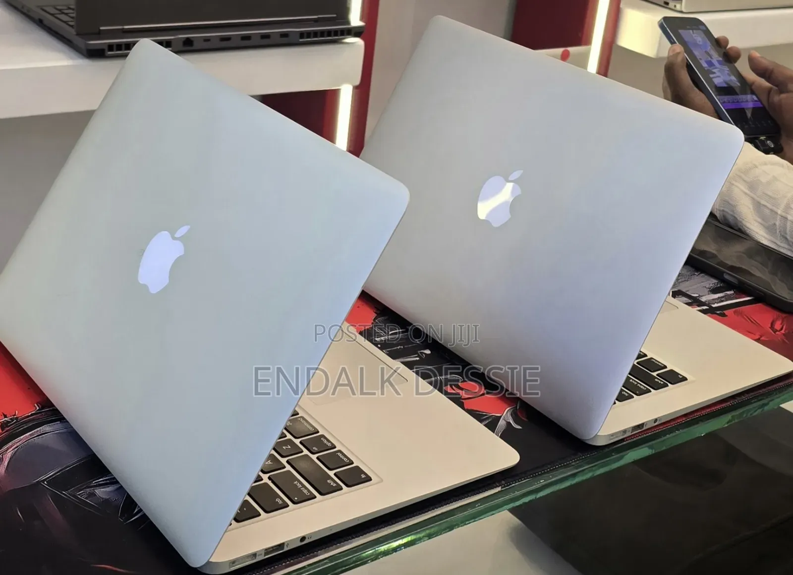 New Laptop Apple MacBook Air 2017 8GB Intel Core i5 SSD 128GB