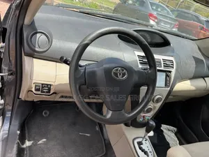 Toyota Yaris 2007 Black