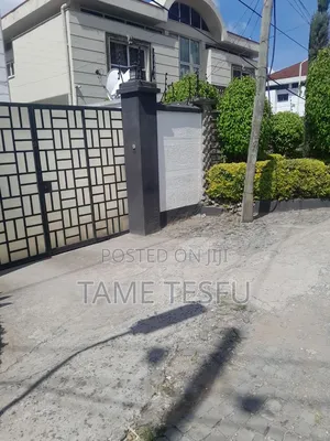 Furnished 9bdrm House in Cmc, Yeka for sale