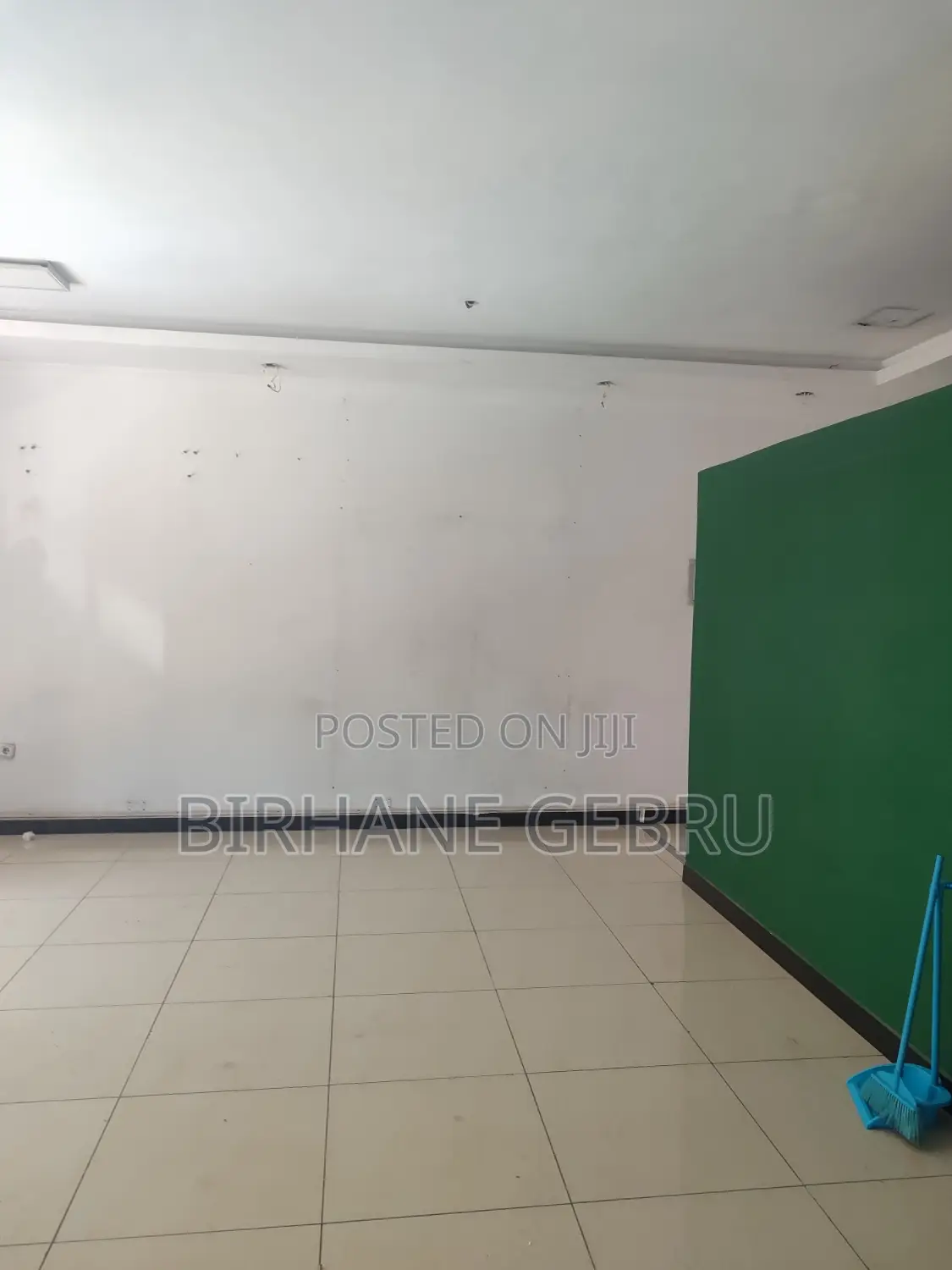 Space Rent for Beuty Salon Clink .Nail Art and Other