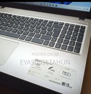 New Laptop Asus X540LA 4GB Intel Celeron HDD 1T