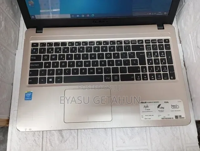 New Laptop Asus X540LA 4GB Intel Celeron HDD 1T