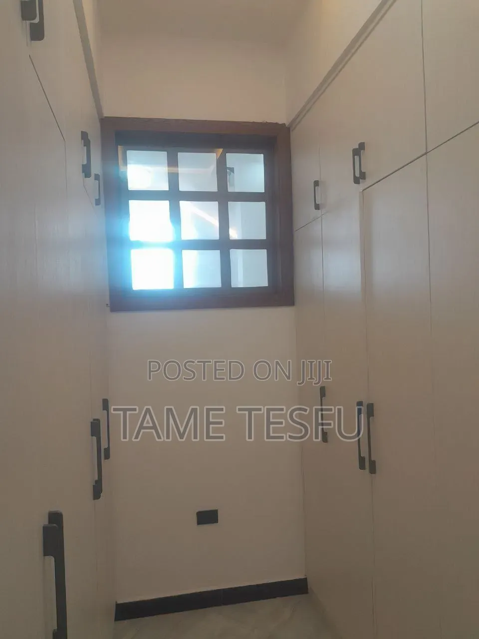 Furnished 9bdrm House in Cmc, Yeka for sale
