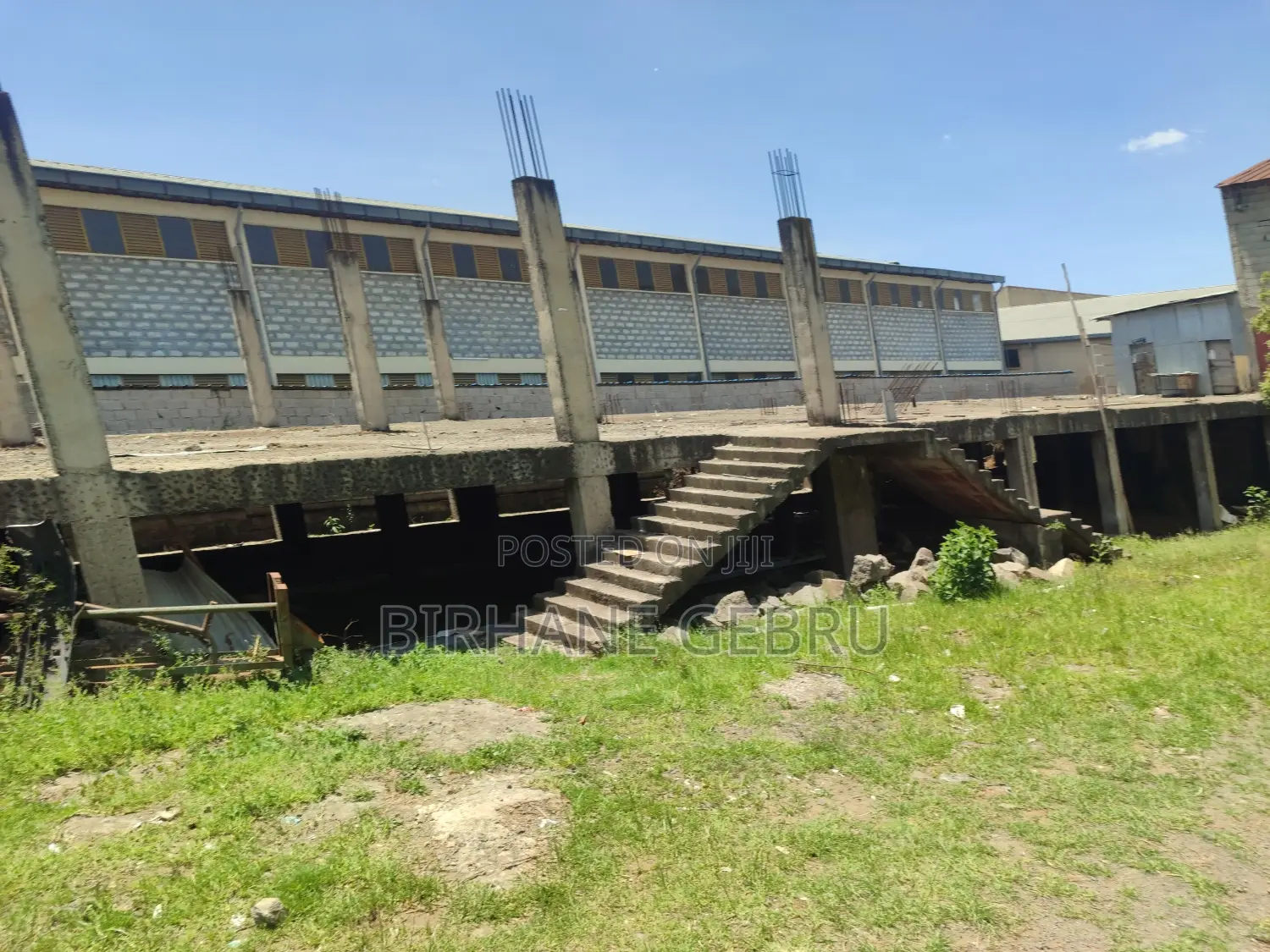 Space Rent for Bulket Producation Metals Store and Other