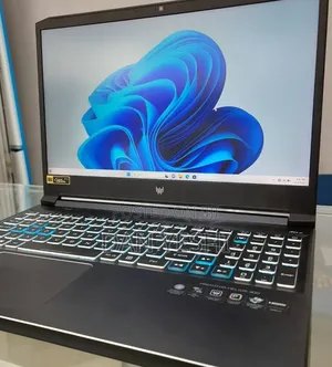 New Laptop Acer Predator Helios 300 16GB Intel Core i7 SSD 512GB