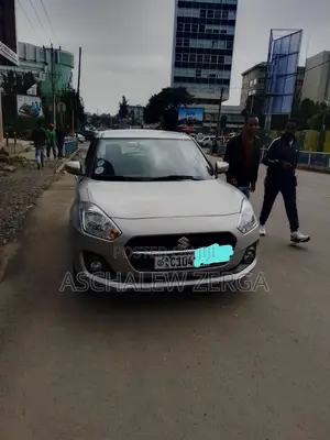 Suzuki Swift RS 2022 Silver
