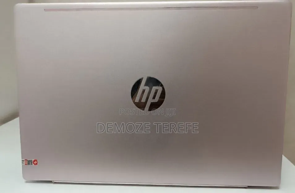 New Laptop HP Pavilion 15 8GB Intel Core i5 SSD 512GB