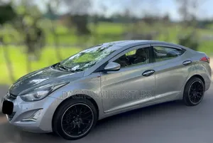 Hyundai Avante 2015 Silver
