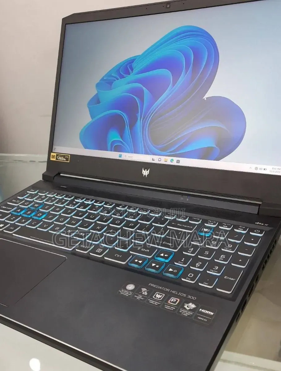 New Laptop Acer Predator Helios 300 16GB Intel Core i7 SSD 512GB