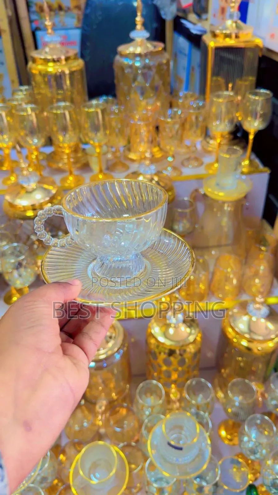 Luxurious Tea Cup Glassware With Golden 6 Pc የሻይ ብርጭቆ ሴት
