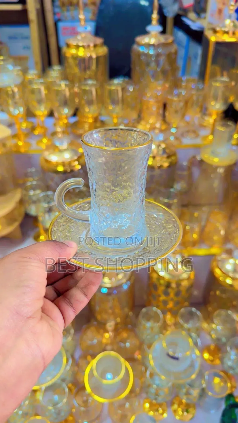 Luxurious Tea Cup Glassware With Golden 6 Pc የሻይ ብርጭቆ ሴት