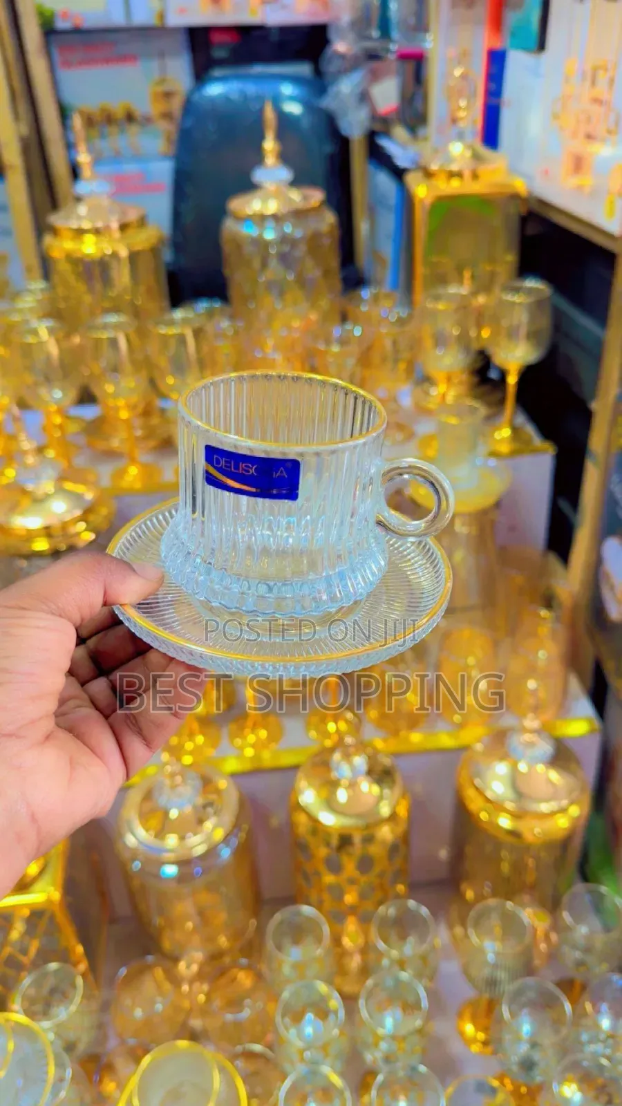 Luxurious Tea Cup Glassware With Golden 6 Pc የሻይ ብርጭቆ ሴት