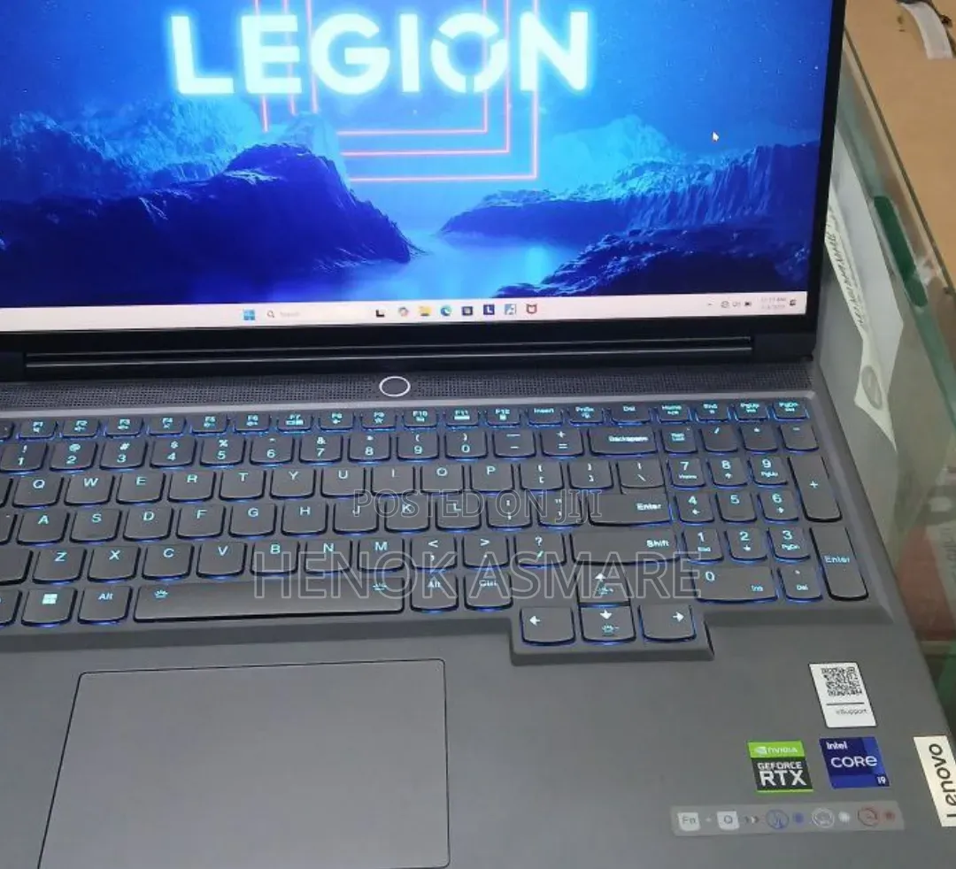 New Laptop Lenovo Legion 7 16GB Intel Core i9 SSD 1T