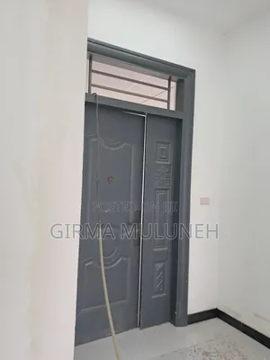 3bdrm Apartment in ሩፋኤል, Gullele for sale