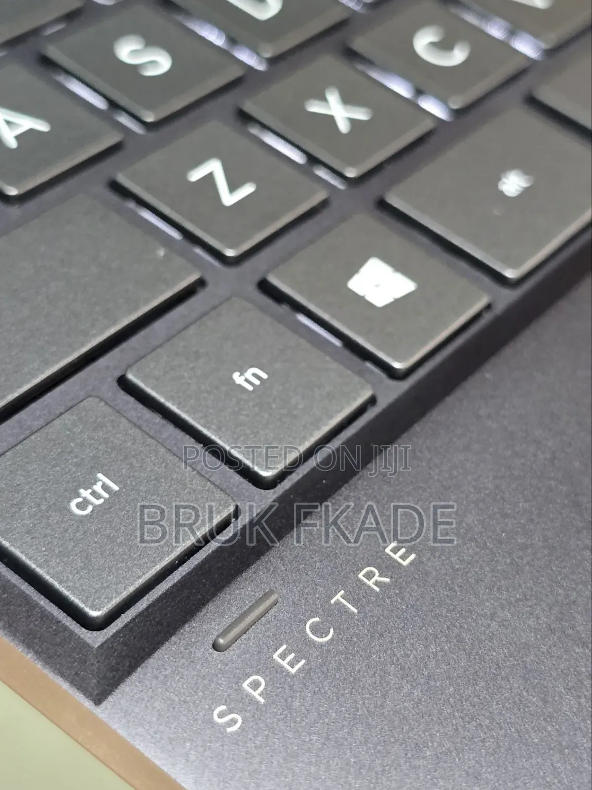 New Laptop HP Spectre X360 13 16GB Intel Core i7 SSD 1T