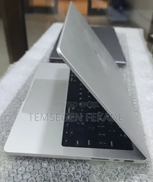 New Laptop Apple MacBook Pro 2021 M1 16GB Apple M1 Pro SSD 512GB