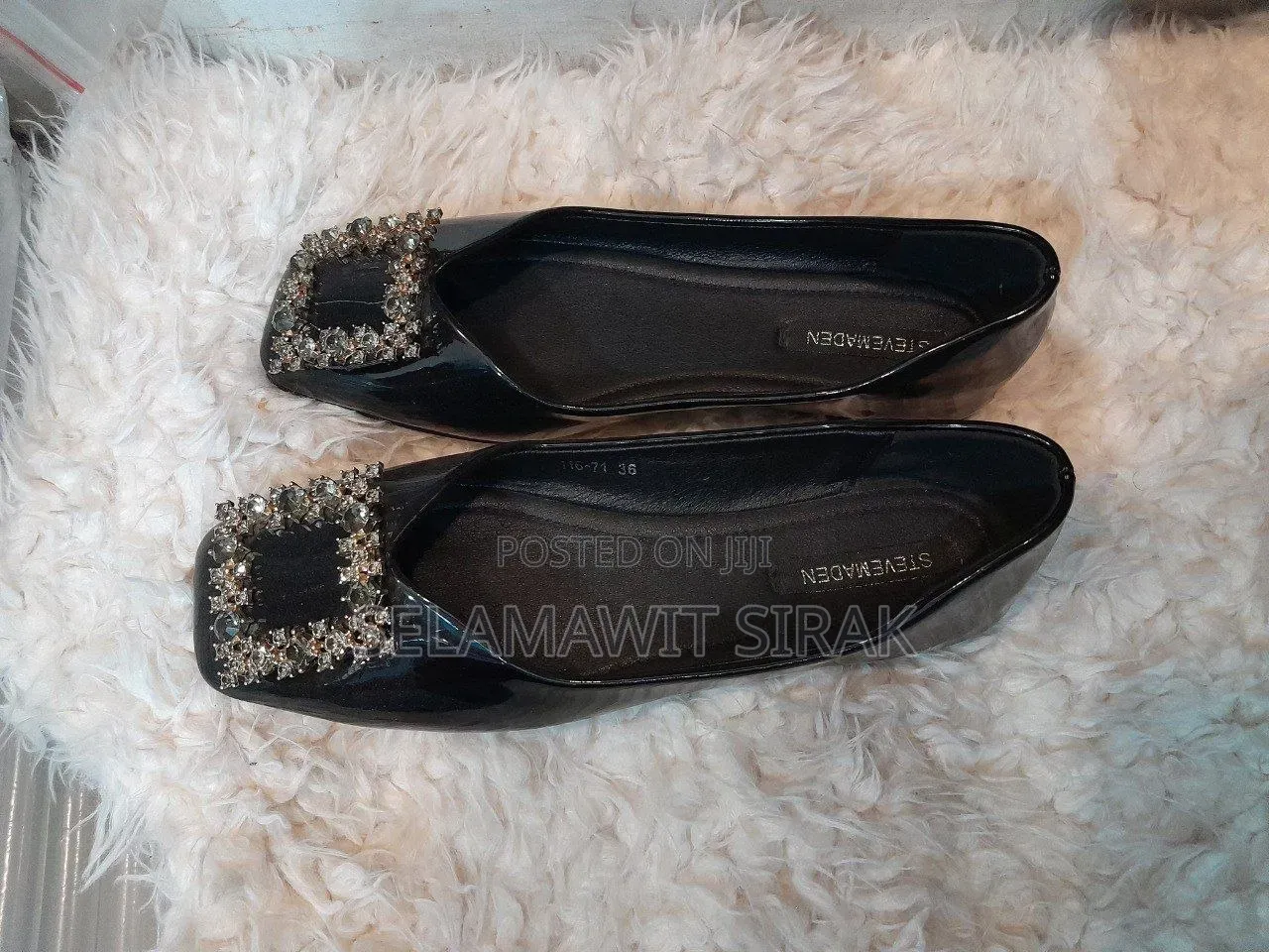 Women's Flat Shoes - የሴት ፍላት ጫማ