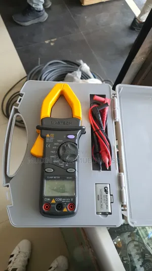 Digital Clamp Metters