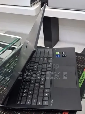 New Laptop HP 1GB Intel Core i7 SSD 1T