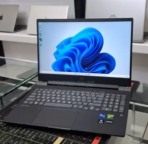 New Laptop HP 1GB Intel Core i7 SSD 1T