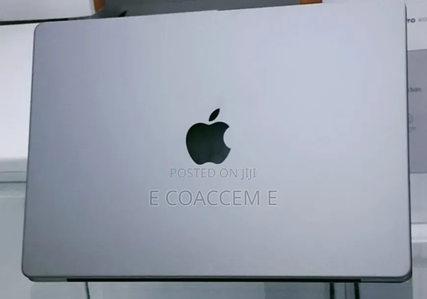 New Laptop Apple MacBook 16GB SSD 1T
