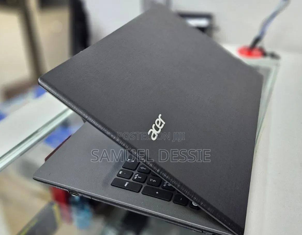 Laptop Acer Aspire 5 8GB Intel Core i5 HDD 1T
