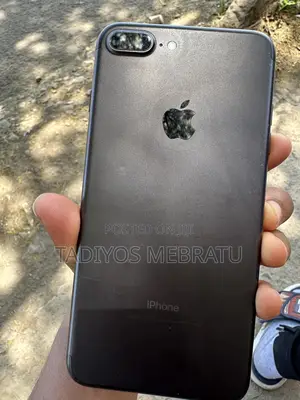 Apple iPhone 7 Plus 128 GB Black