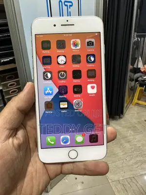 Apple iPhone 8 Plus 64 GB White