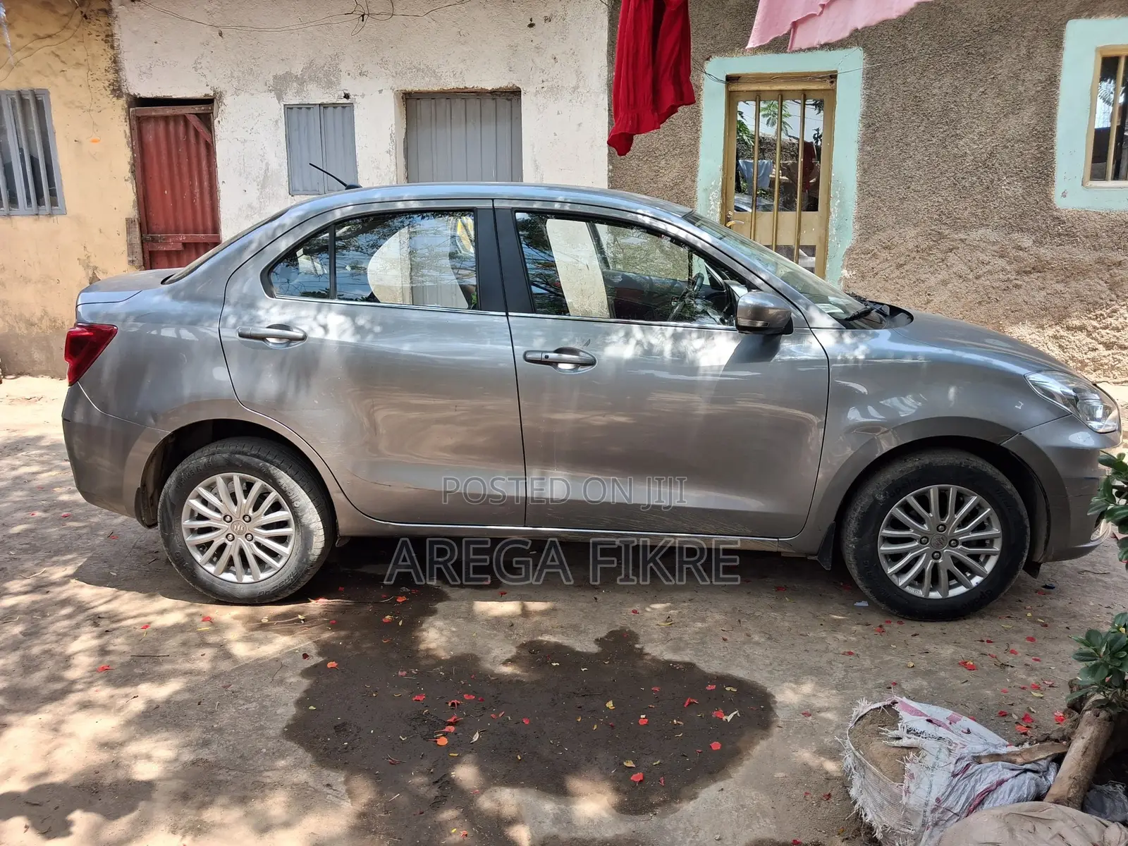 Suzuki Dzire 2022 Silver