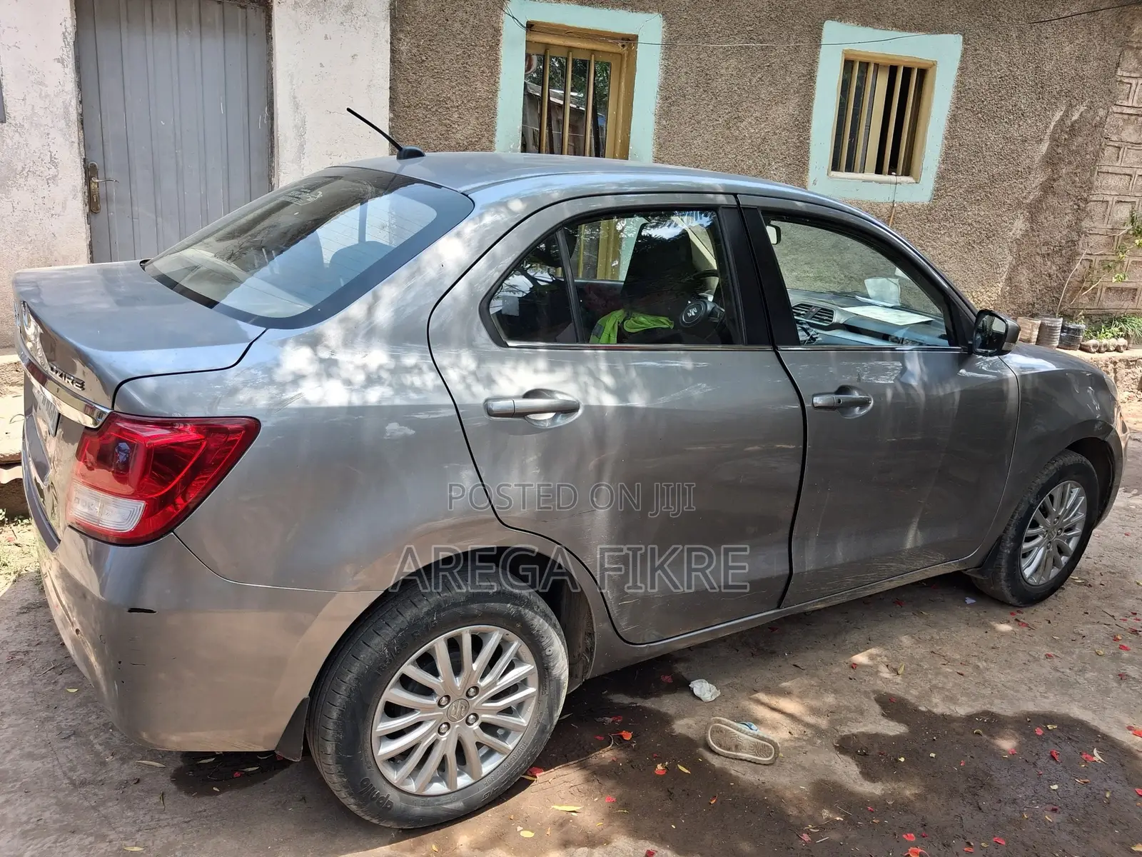 Suzuki Dzire 2022 Silver