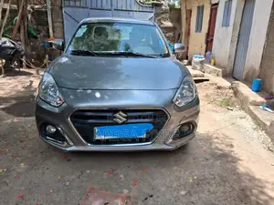 Suzuki Dzire 2022 Silver