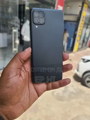 Samsung Galaxy A12 64 GB Black