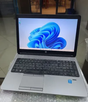 New Laptop HP Pavilion 15 8GB Intel Core i5 HDD 4T