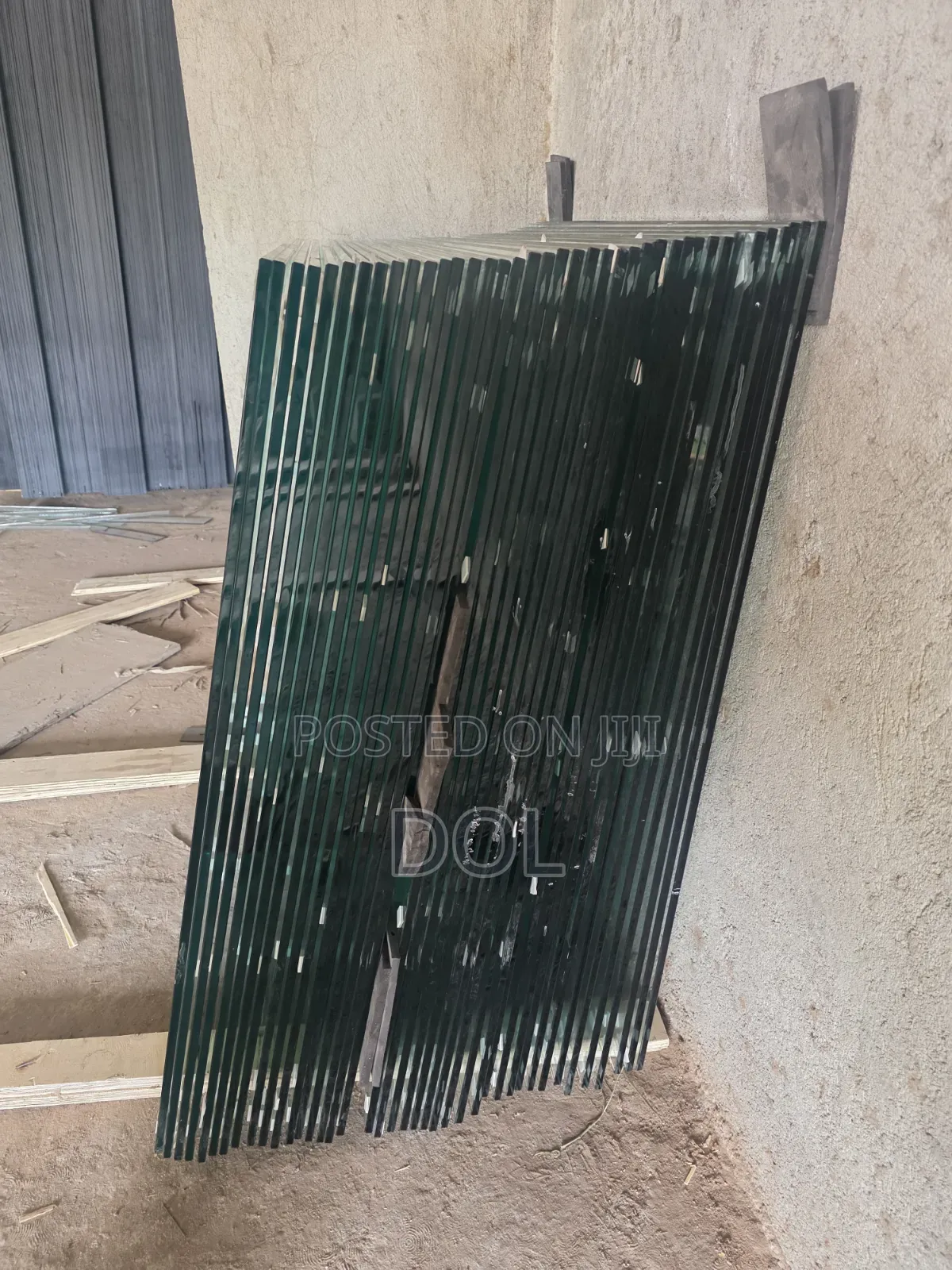 10 Mm Clear Float Glass 1 Meter × 1 Meter