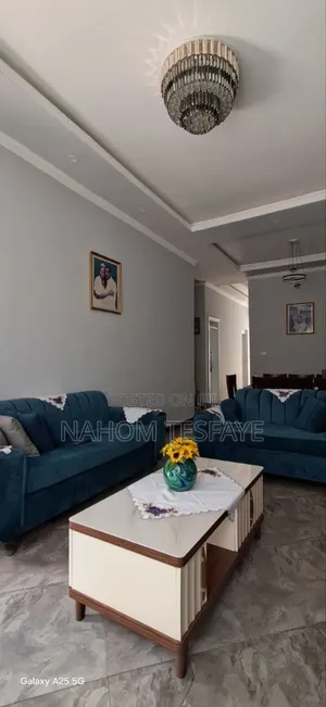 Furnished 2bdrm Villa in Villa, Yeka for sale
