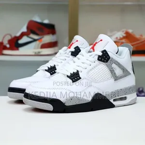 Air Jordan 4