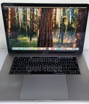 New Laptop Apple MacBook Pro 2018 32GB Intel Core i9 SSD 512GB