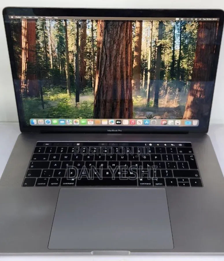 New Laptop Apple MacBook Pro 2018 32GB Intel Core i9 SSD 512GB