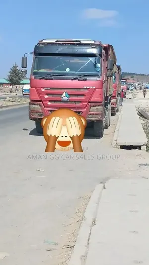 Dump. Truck. 2016