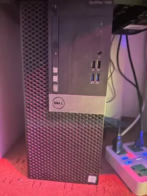 Desktop Computer Dell Optiplex 3040 4GB Intel Core i3 HDD 500GB