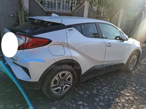 Toyota C-HR 2022 Ivory