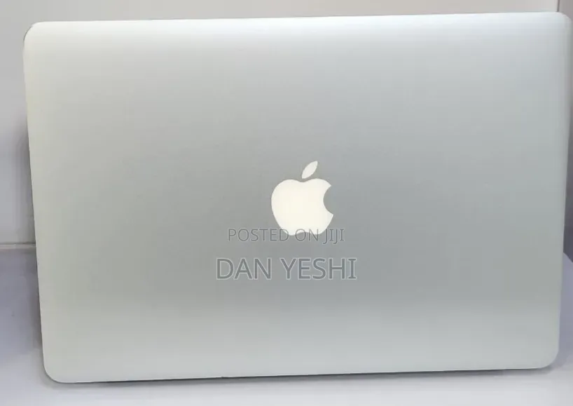 New Laptop Apple MacBook Air 2017 8GB Intel Core i5 SSD 256GB