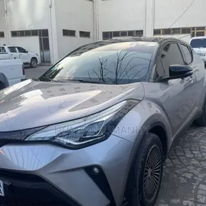 Toyota C-HR 2021 Silver